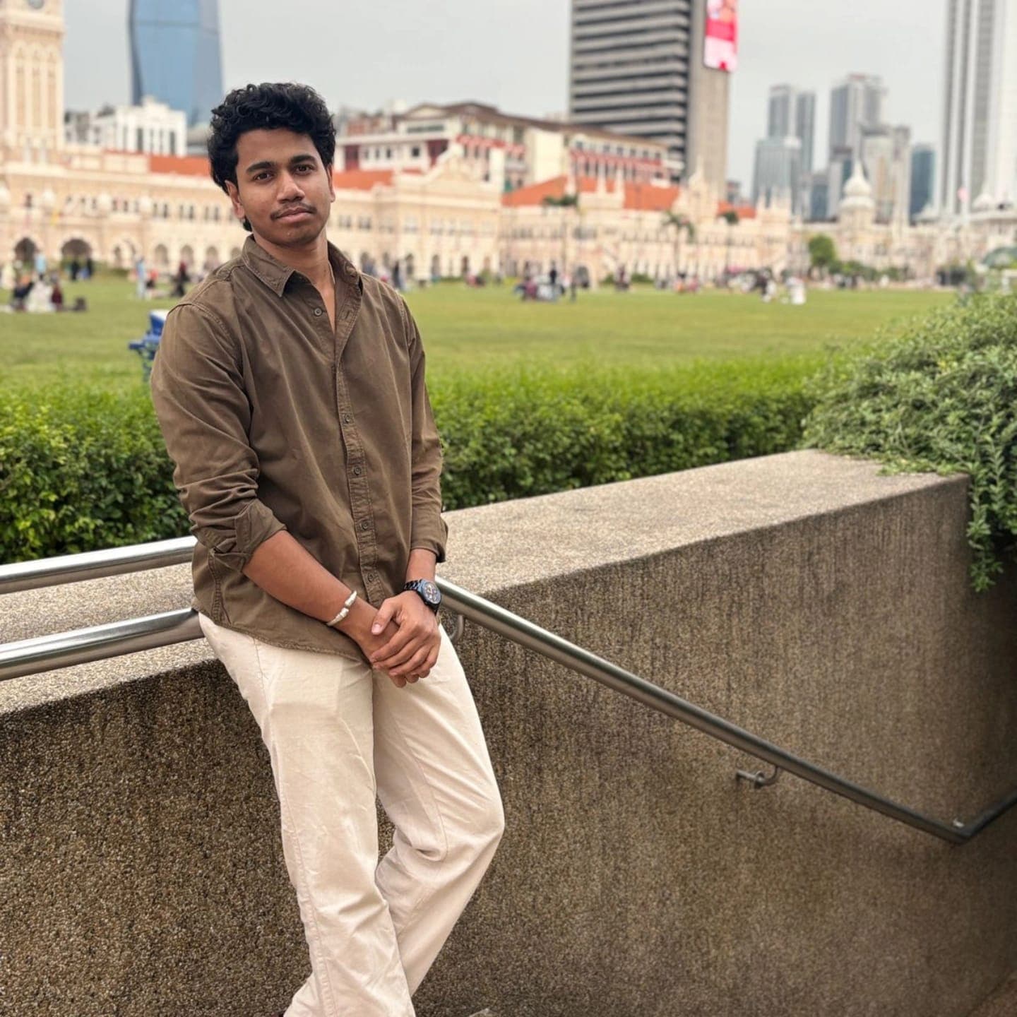 Pratham, COO at Valence Ops